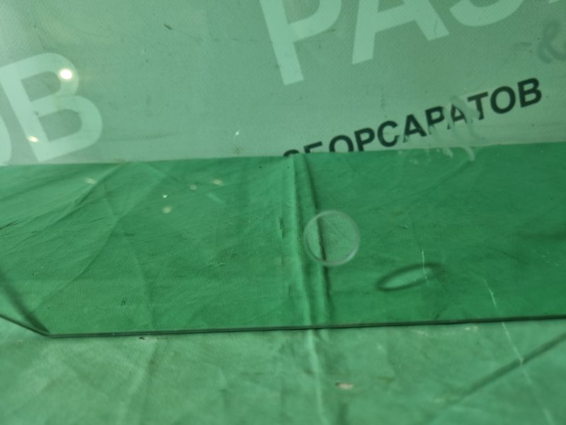 Стекло двери Skoda Fabia 2 2012