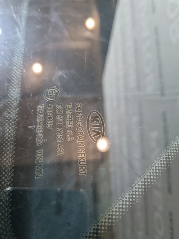 Стекло боковое глухое (форточка) KIA Ceed 2009 универсал