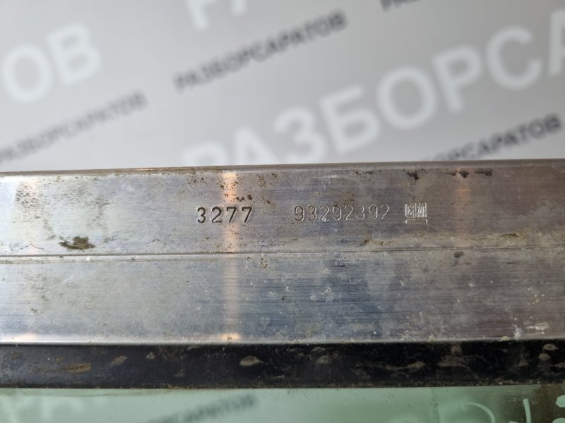 Стекло двери Opel Meriva A 2007