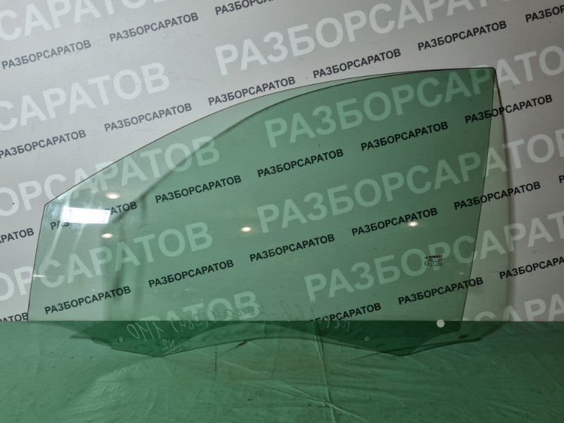 Стекло двери Renault Megane II 2008