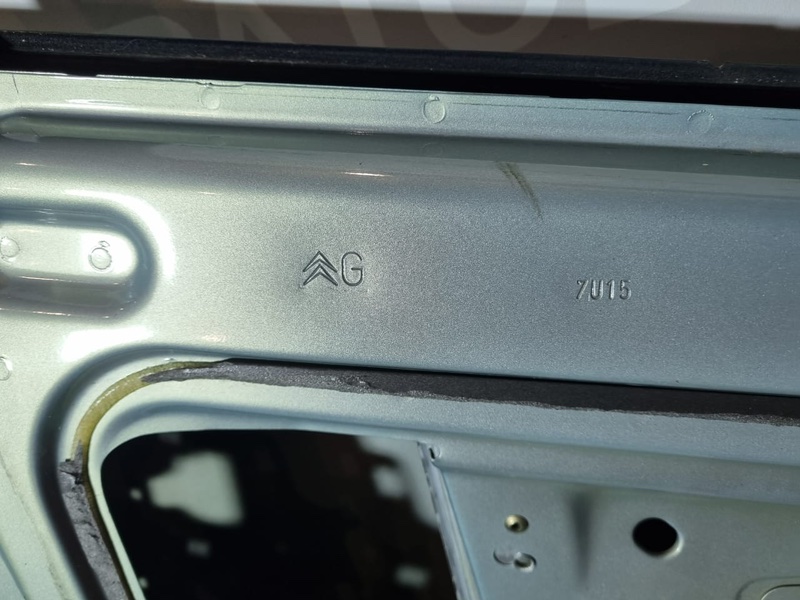 Дверь Citroen C5 2002 хэтчбек