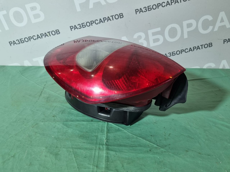Фонарь Citroen C5 2002 хэтчбек