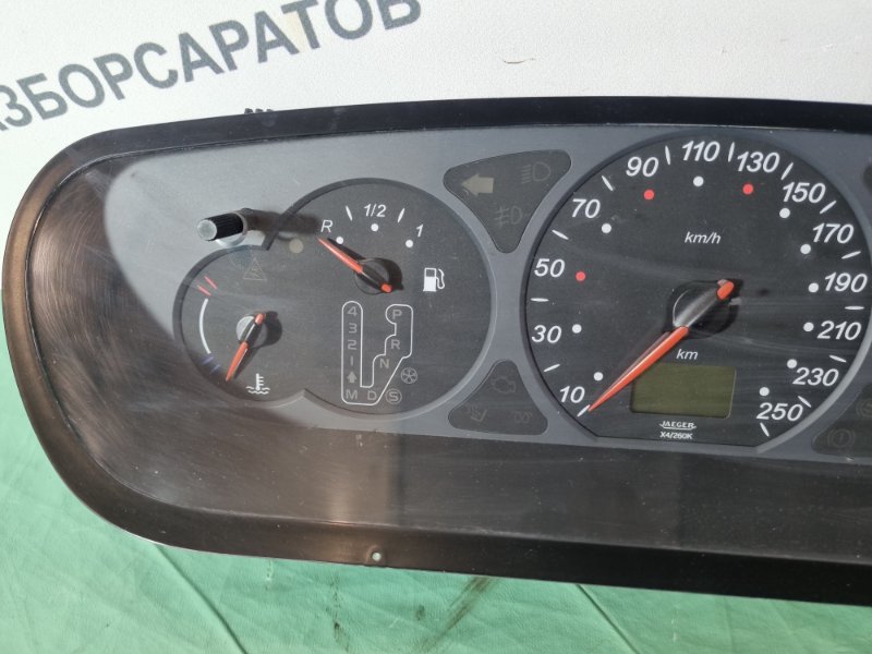 Щиток приборов Citroen C5 2002 хэтчбек