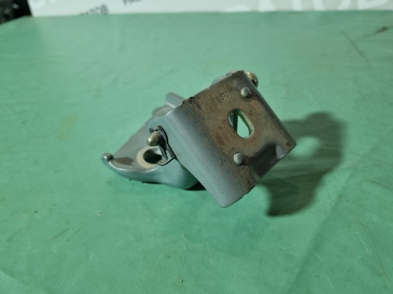 Петля двери Citroen C5 2002 хэтчбек