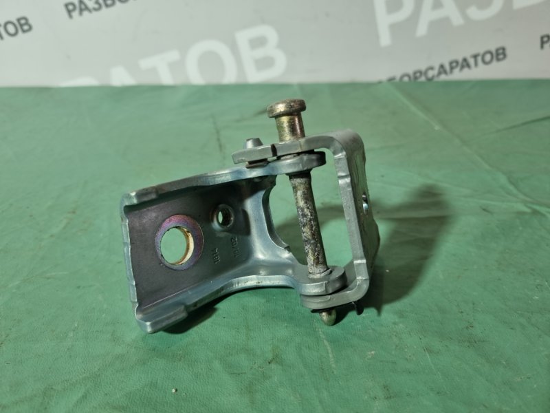 Петля двери Citroen C5 2002 хэтчбек