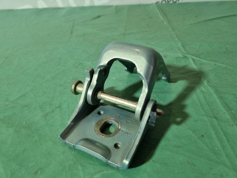 Петля двери Citroen C5 2002 хэтчбек