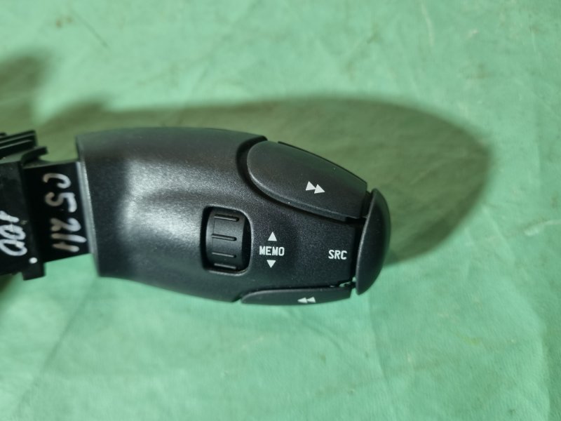 Переключатель магнитолы подрулевой Citroen C5 2002 хэтчбек