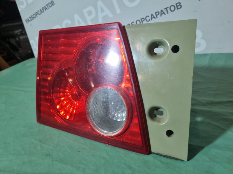 Фонарь в крышку багажника Chery Amulet 2007 седан