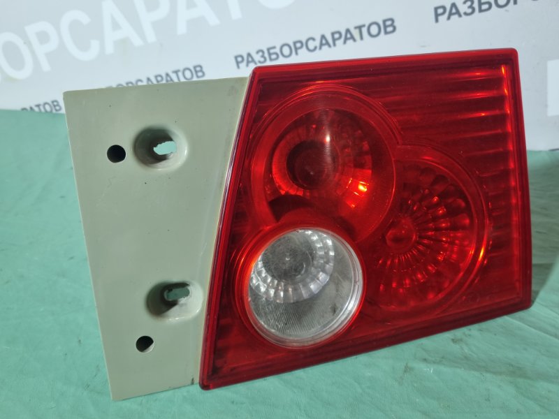 Фонарь в крышку багажника Chery Amulet 2007 седан
