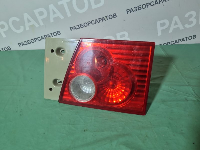 Фонарь в крышку багажника Chery Amulet 2007 седан