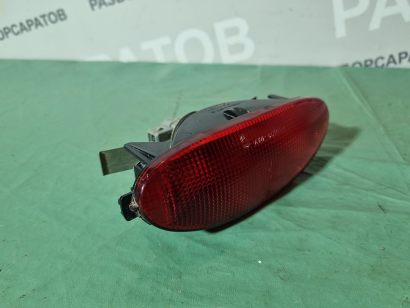 Фонарь противотуманный Peugeot 206 2004 хэтчбек