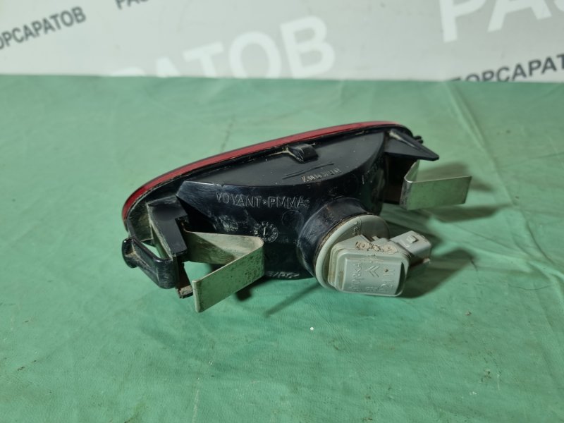 Фонарь противотуманный Peugeot 206 2004 хэтчбек
