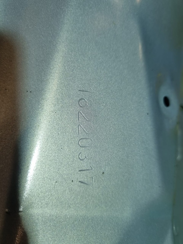 Капот Citroen C5 2002 хэтчбек
