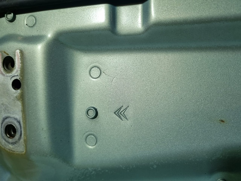 Капот Citroen C5 2002 хэтчбек