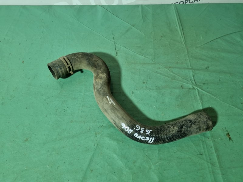 Патрубок Peugeot 206 2007 седан
