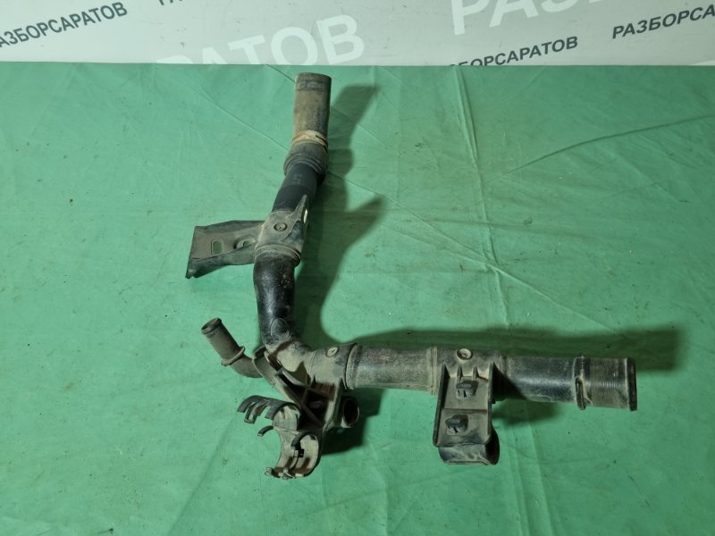 Патрубок Peugeot 206 2007 седан