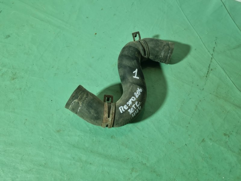Патрубок Peugeot 206 2004 хэтчбек