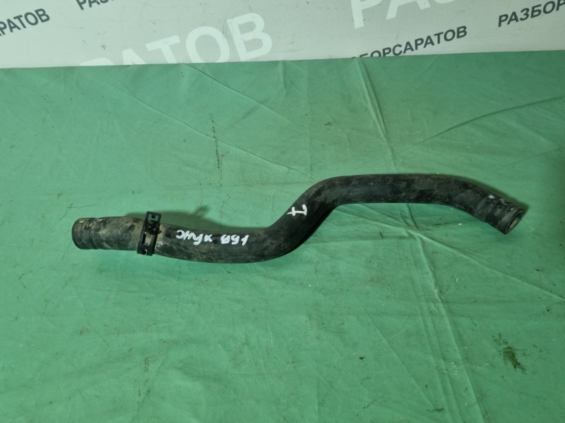 Патрубок Nissan Juke 2011