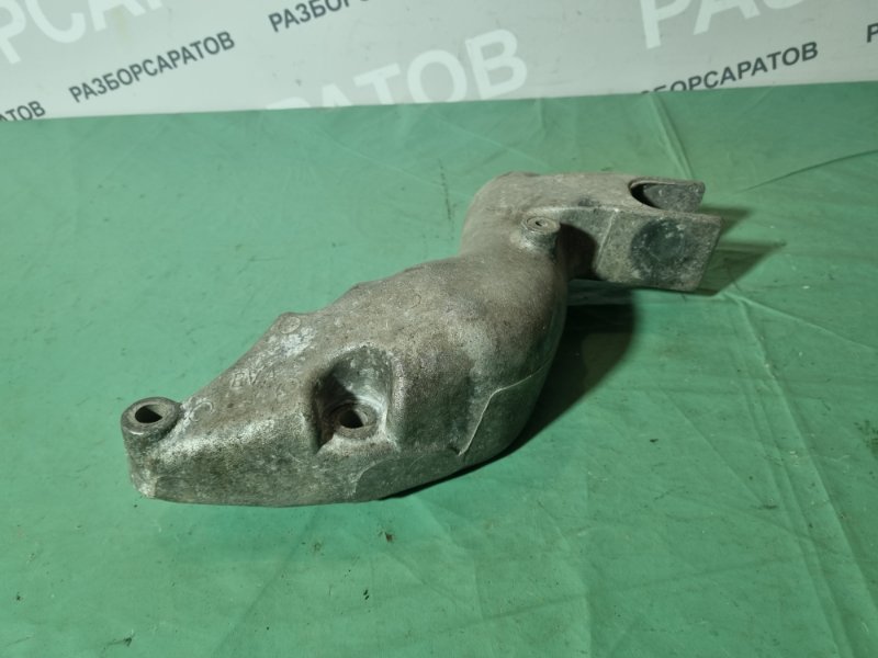 Кронштейн опоры двигателя Peugeot 206 2004 хэтчбек