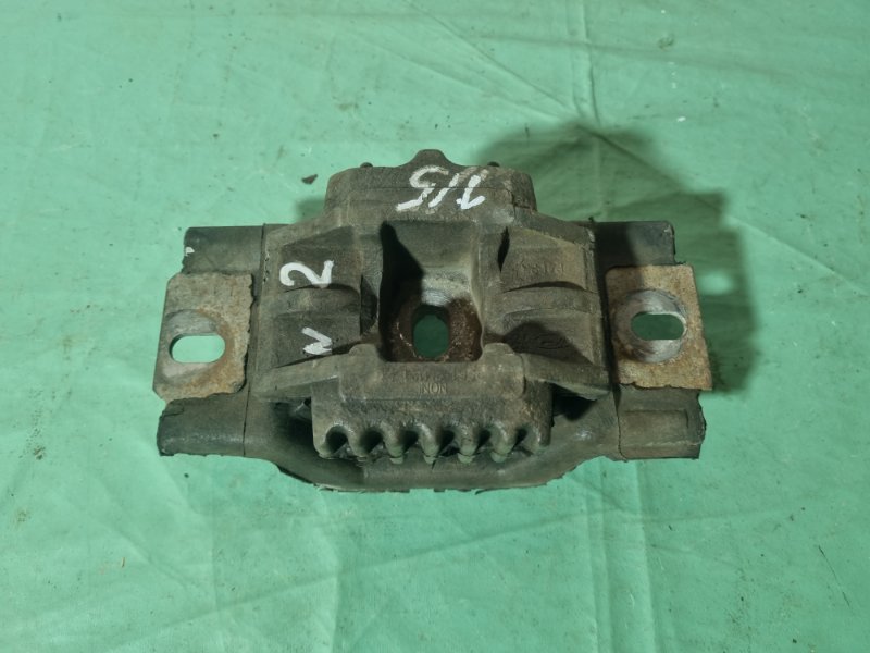 Опора двигателя Ford Fiesta 2007 хэтчбек 5 дв.