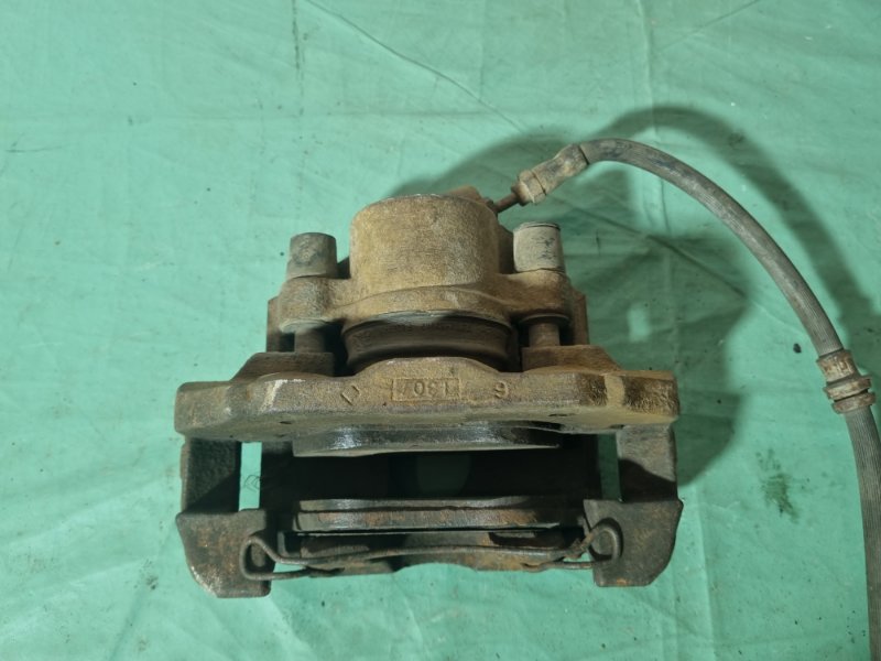 Суппорт тормозной Ford Fiesta 2007 хэтчбек 5 дв.