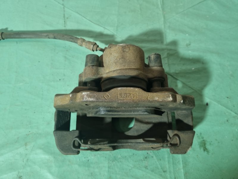 Суппорт тормозной Ford Fiesta 2007 хэтчбек 5 дв.