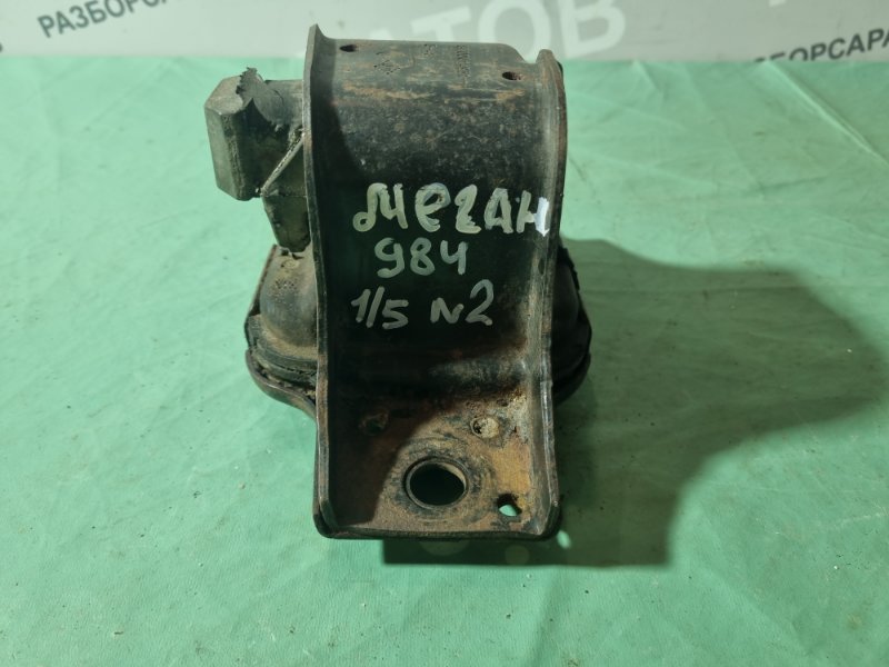 Опора двигателя Renault Megane II 2008