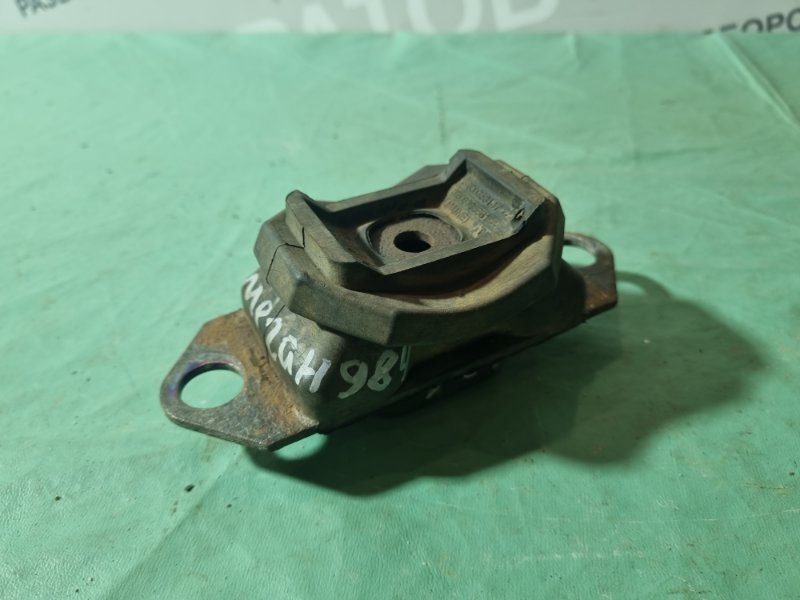 Опора КПП Renault Megane II 2008