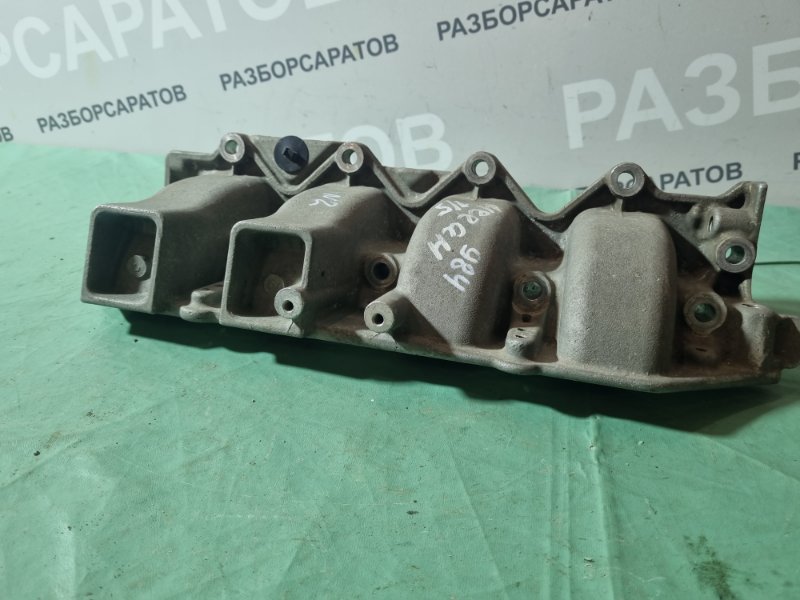Коллектор впускной Renault Megane II 2008