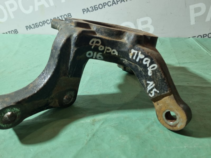Кулак поворотный Chery Fora 2007