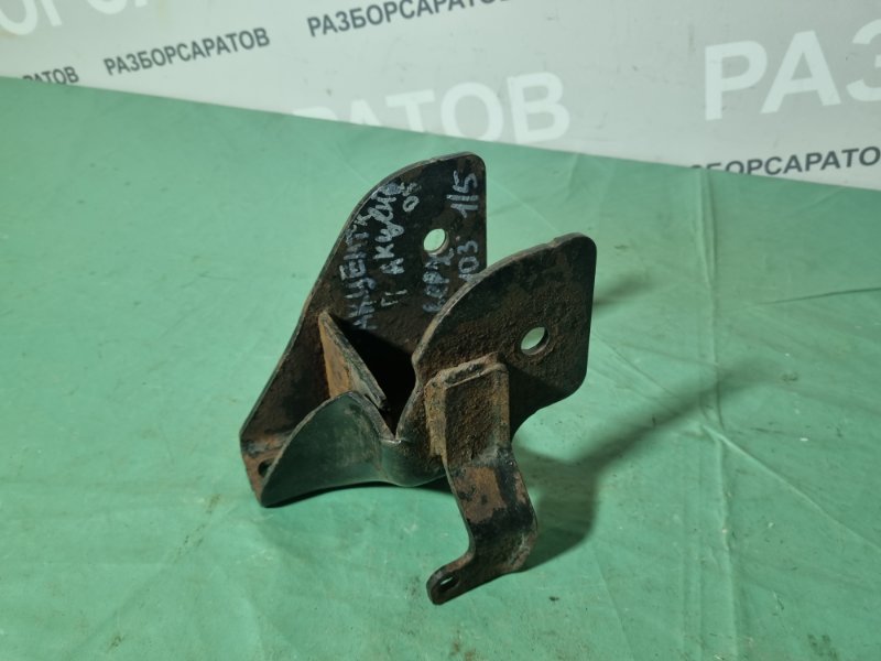 Кронштейн КПП Hyundai Accent 2008 седан