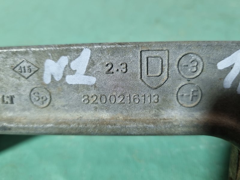 Кронштейн КПП Renault Logan 2007