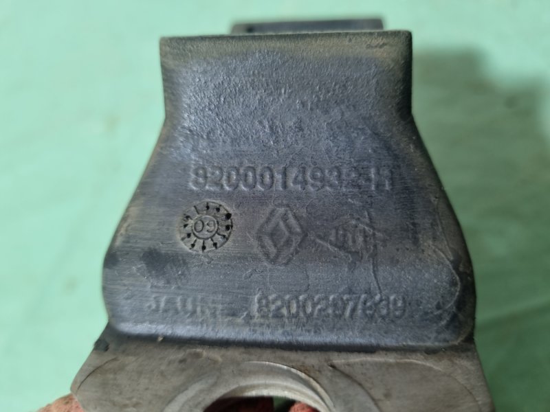 Опора КПП Renault Logan 2007