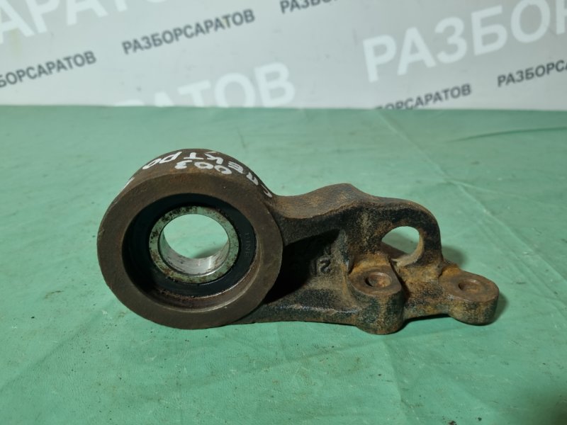 Кронштейн привода KIA Spectra 2008