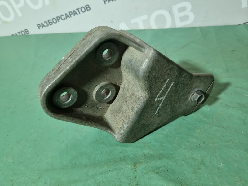 Кронштейн опоры КПП Mitsubishi Lancer 10 2007 седан
