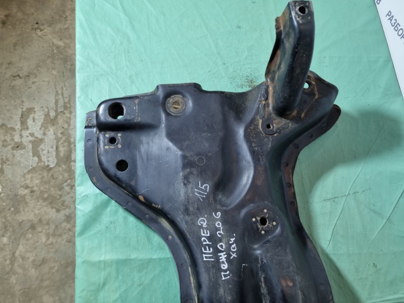 Подрамник передний Peugeot 206 2004 хэтчбек