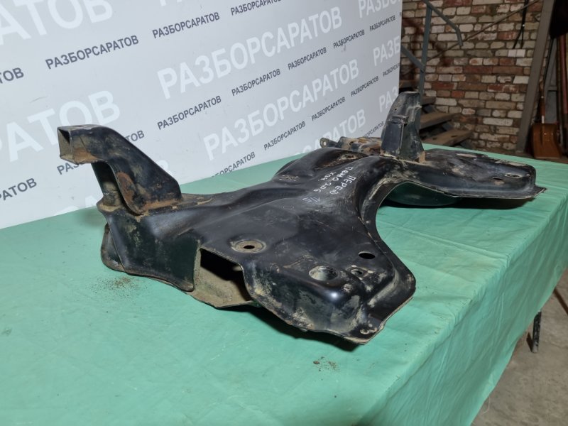 Подрамник передний Peugeot 206 2004 хэтчбек