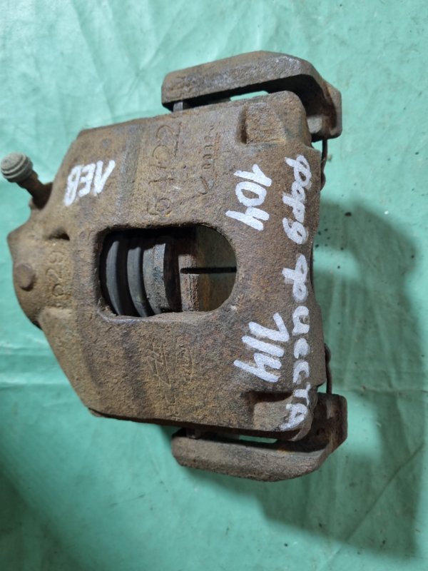 Суппорт тормозной Ford Fiesta 2007 хэтчбек 5 дв.