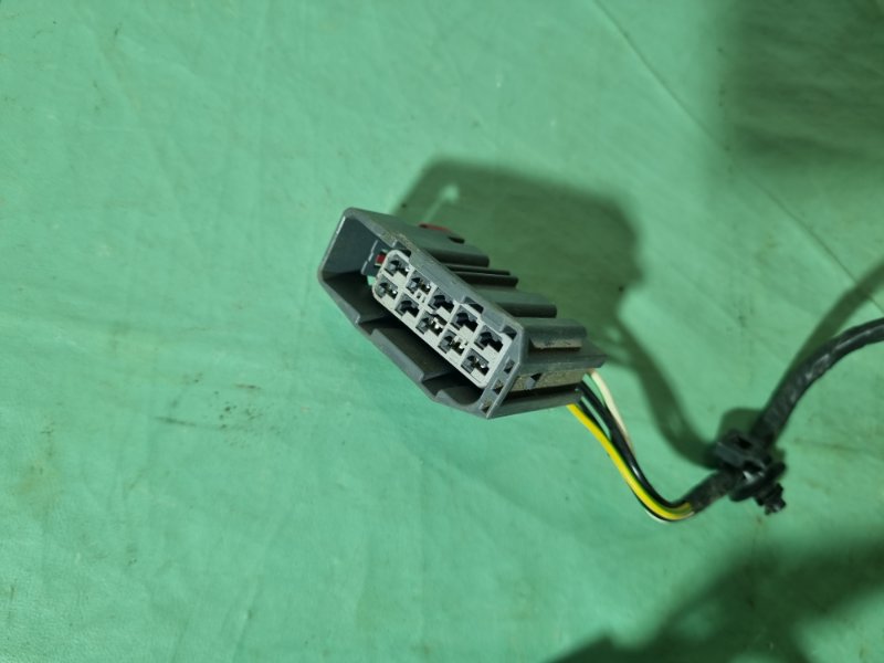 Проводка двери Ford Fiesta 2007 хэтчбек 5 дв.