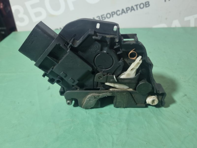 Замок двери Ford Galaxy 2006
