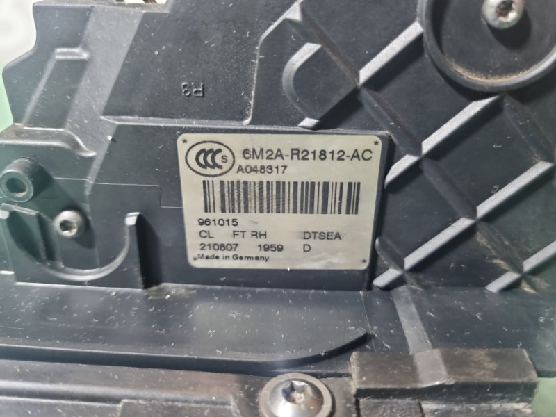 Замок двери Ford Galaxy 2006