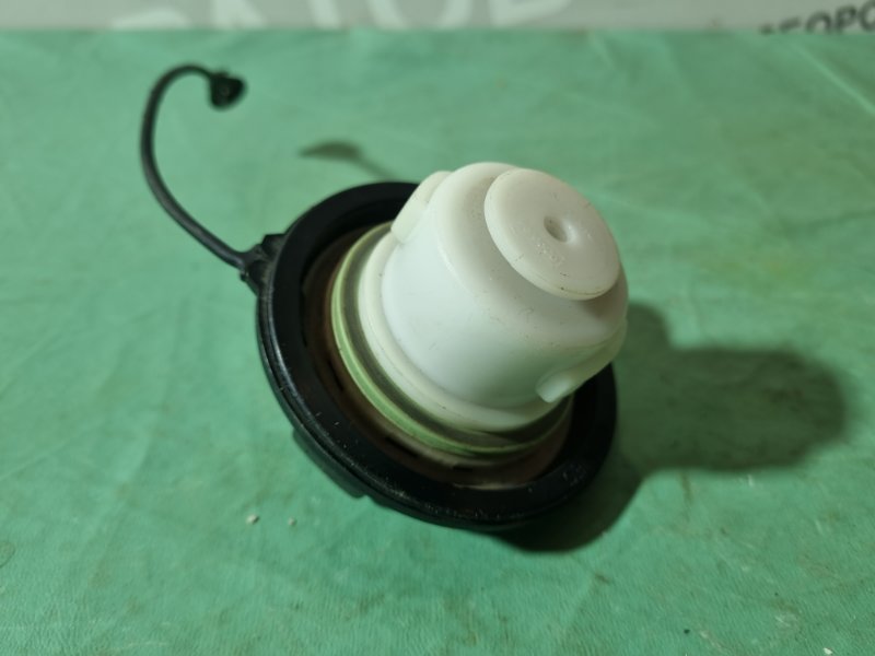 Пробка бензобака Ford Galaxy 2006