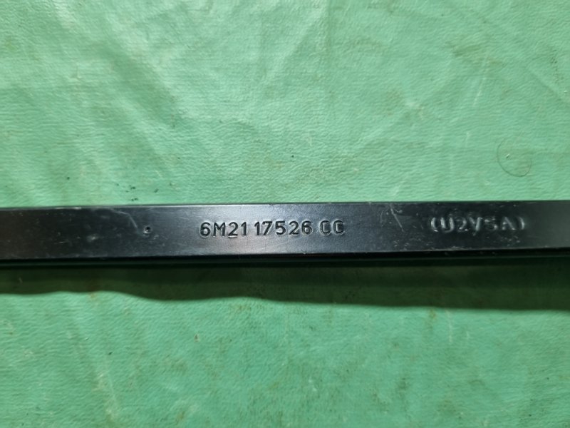 Поводок стеклоочистителя Ford Galaxy 2006