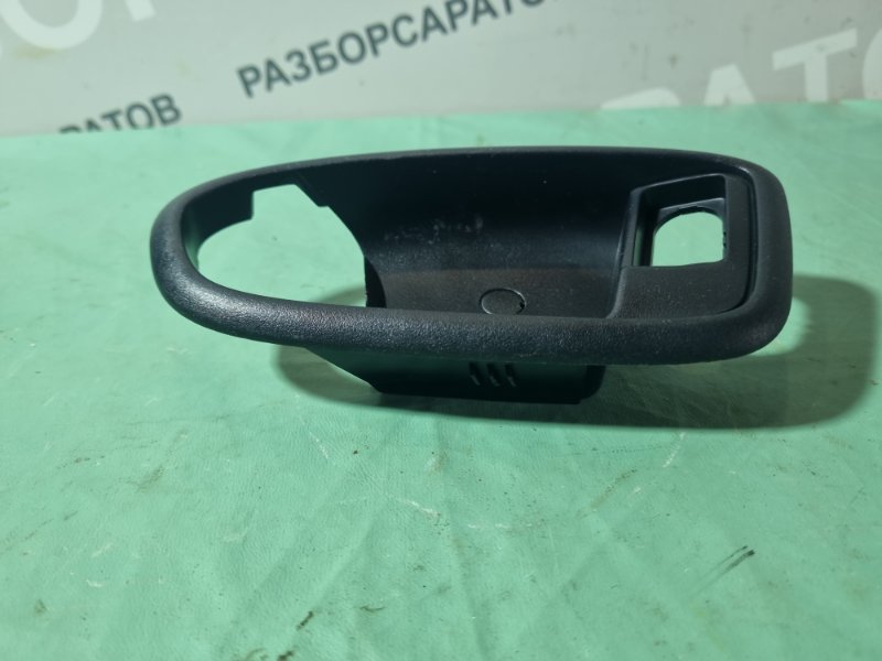 Накладка ручки внутренней Ford Galaxy 2006
