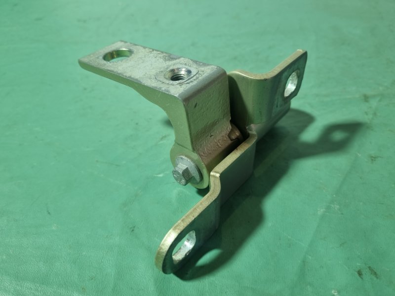 Петля двери верхняя Ford Galaxy 2006