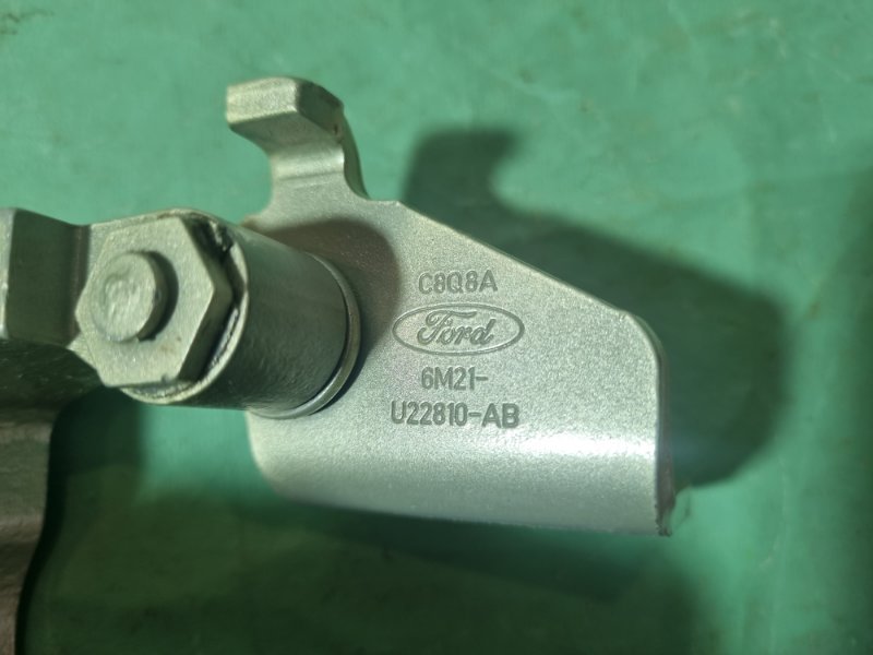 Петля двери нижняя Ford Galaxy 2006