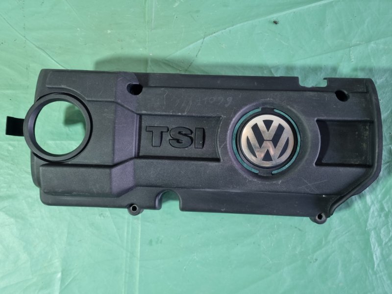 Накладка декоративная двигателя Volkswagen Golf 6 2011 хэтчбек 5 дв.