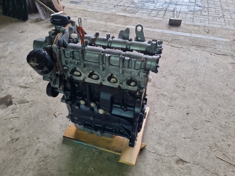 Двигатель Volkswagen Golf 6 2011 хэтчбек 5 дв.