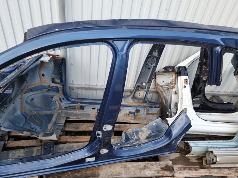 Стойка средняя с частью порога Ford Fiesta 2007 хэтчбек 5 дв.