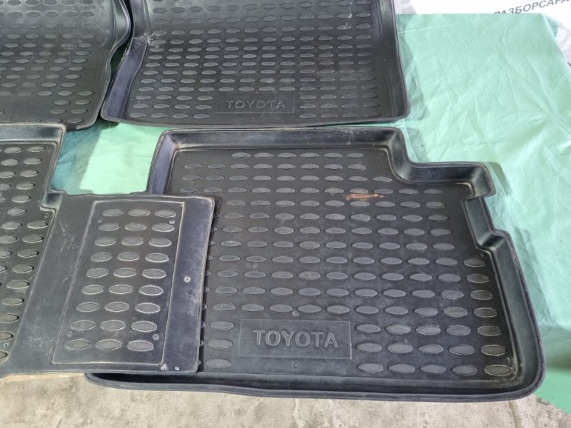 Коврики салона Toyota Corolla 2008 седан